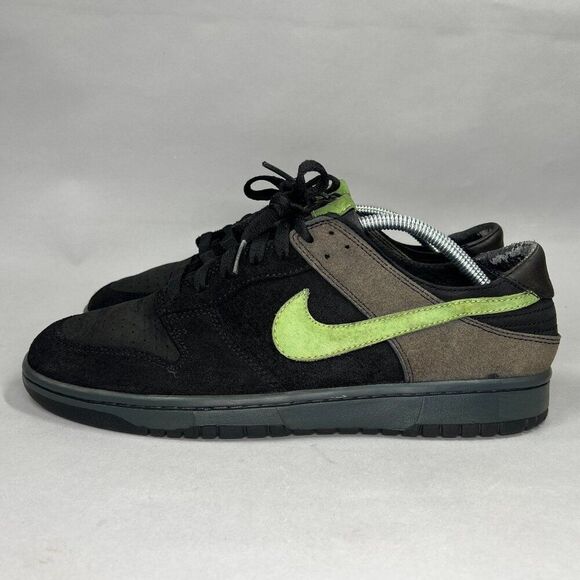 Nike Dunk Low Shoes Men\'s Size 10 Black Green No‎ Liner 2005 Rare Sneakers main image 4